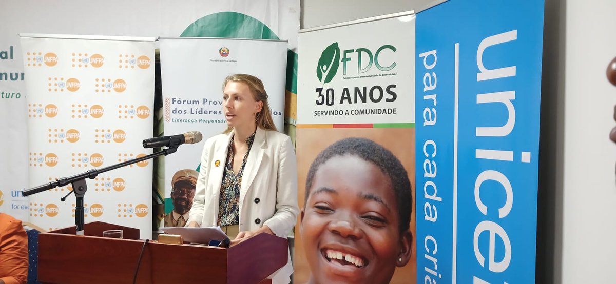 UNFPAMoçambique (@unfpamocambique) on Twitter photo 📍HAPPENING NOW:
Provincial Forum of Community Leaders in Pemba 🇲🇿
UNFPA and UNICEF, with <a href="/FDC_Moz/">Fundação para o Desenvolvimento da Comunidade</a>, support a powerful dialogue with 120 social actors, including 70 community leaders, towards the elimination of child marriage in the province.
#EndChildMarriage #Pemba 📍HAPPENING NOW:
Provincial Forum of Community Leaders in Pemba 🇲🇿
UNFPA and UNICEF, with <a href="/FDC_Moz/">Fundação para o Desenvolvimento da Comunidade</a>, support a powerful dialogue with 120 social actors, including 70 community leaders, towards the elimination of child marriage in the province.
#EndChildMarriage #Pemba