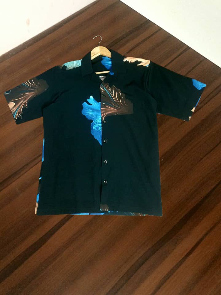 Unisex Vintage shirt is available in display designs and more
🏷️11,500
Send a dm to place your order