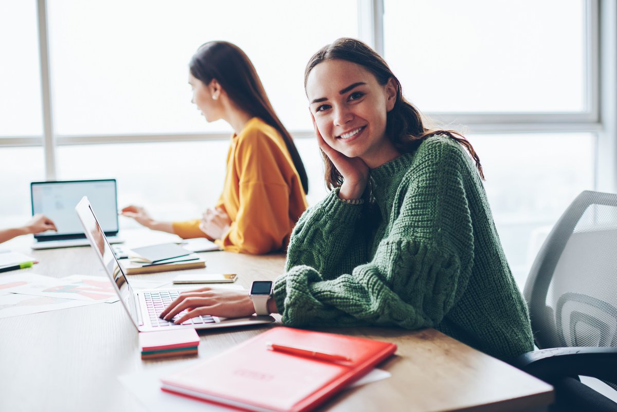 ¿Pensando en completar tu formación con un máster? En la UPM tenemos una amplia oferta de posgrado para ti.
¡Haz tu matrícula! 
📅Hasta el 31/07
📚Lista de programas  short.upm.es/3u5p1
🔗Más información short.upm.es/0sdrm

#somosUPM #posgrado #master #estudiantesUPM