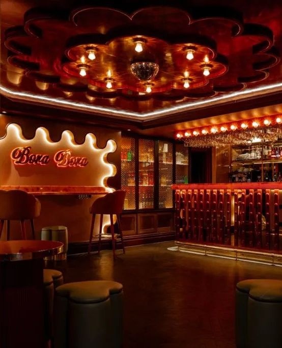 Step into the spotlight. ✨ Our ‘Petra’ cultured marble bar top brings warmth and drama with rich pink and red veining — made even more striking with bespoke backlighting.

#InteriorDesign #HospitalityDesign #BacklitMarble #OnTrendDesign #SpecifiersChoice #UKMadeDesign