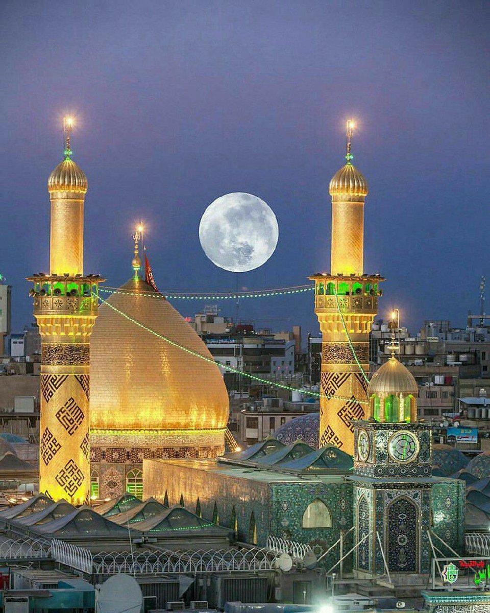 sozan79_j's tweet image. این حسین کیست که عالم همه دیوانه اوست.این شمعیست که جان ها همه پروانه اوست
#در_خط_حسین
#حب_حسین_یجمعنا
