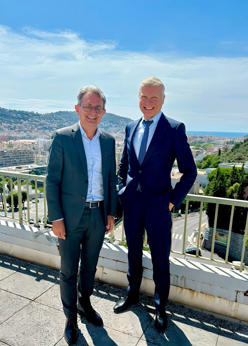 yannbubien's tweet image. Au centre de lutte contre le cancer @Lacassagne_Nice avec le Pr @Emm_BARRANGER pour parler des nombreux projets en #oncologie 🙏