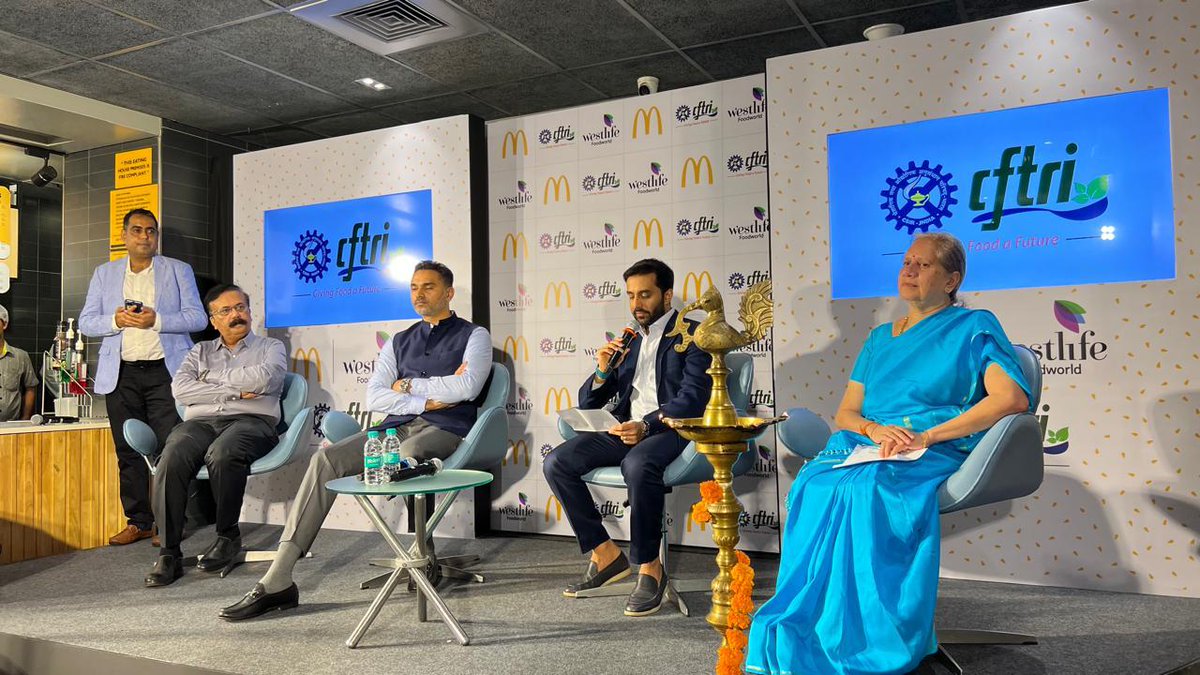 csircftri's tweet image. Collaborative Product of @csircftri & @mcdonaldsindia, "Protein Plus Slice" was launched in presence of Shri Yogesh Kadam, Hon’ble Minister of State, FDA, Govt. of Maharashtra; Mr.Akshay Jatia, CEO of Westlife & Dr.Sridevi A Singh, Director, @csircftri
@CSIR_IND
@DrNKalaiselvi