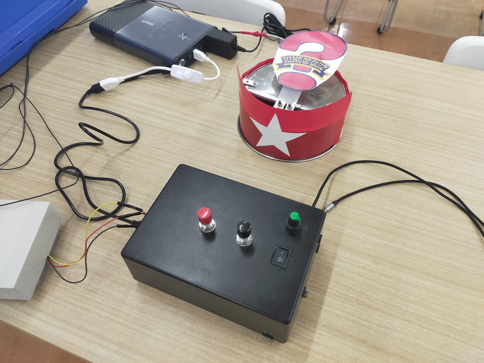R³(R-Cube)早押し機・早押しボタン研究所 ピンポンブー YquiQox