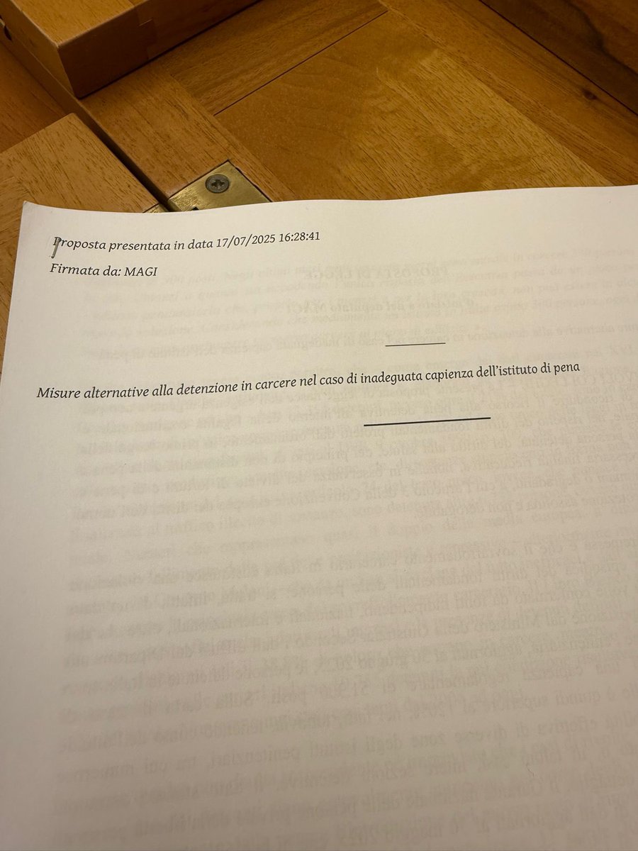 fabriziobenzoni's tweet image. Appoggio la proposta di legge a prima firma @riccardomagi sul numero chiuso in #carcere: un’iniziativa di civiltà per affrontare il sovraffollamento.
La proposta prevede l’obbligo di pene alternative, dove possibile, se non ci sono celle disponibili.
Una scelta coraggiosa e in…