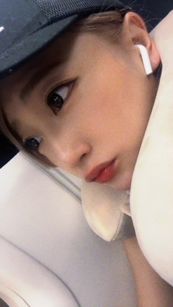 gojoana01's tweet image. 明日7/25（金）は
#マルシェ赤羽　店様
来店実践です！❤️

初めての店舗様ですが
噂では平日でも関係なく
凄いって話を聞いてるので
楽しみすぎる🥺💕わくわく

飛行機が遅延しててまだ福岡から
帰れないよー😭うぁぁああ
飛行機枕も付けて寝る準備は整った

#PR