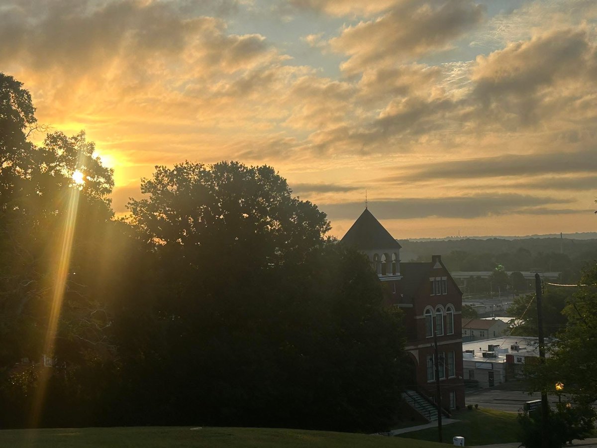 Payner17's tweet image. Good morning from Macon.