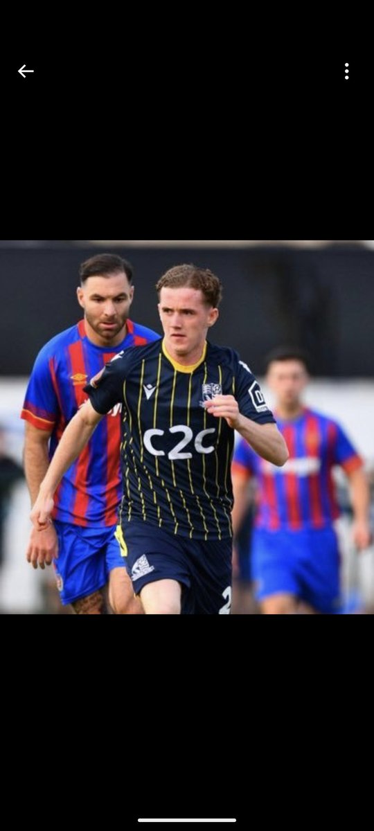 PLAYER AVAILABLE 👇🏻 

<a href="/MikeFaulkner_/">Mike</a> 
Name: Mikey Faulkner  
Age: 19 
Location: Essex
Position: Midfielder 
Previous Clubs: Southend pro, Col U academy, loan experience in non league 

Guys we rate this lad, very good at receiving the ball on the back foot and playing forward