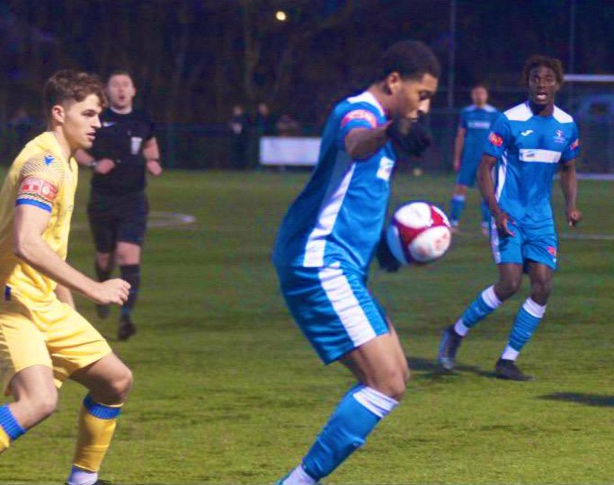 FreeAgentsFC's tweet image. Name: Dimagio Robinson
Age: 24
Position: ST | LW
Location: Bedfordshire, Peterborough, London
Previous Club: Sv Vorwärts Nordhorn, Yaxley FC, Shefford Town, Eynesbury Rovers
Looking for Step 5 and above