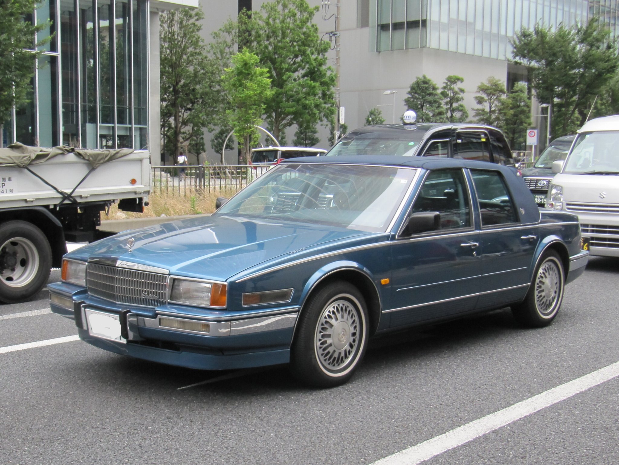 Cadillac キャディラック　ヤナセ90周年記念ピンバッジコレクション いるりひと on X: 