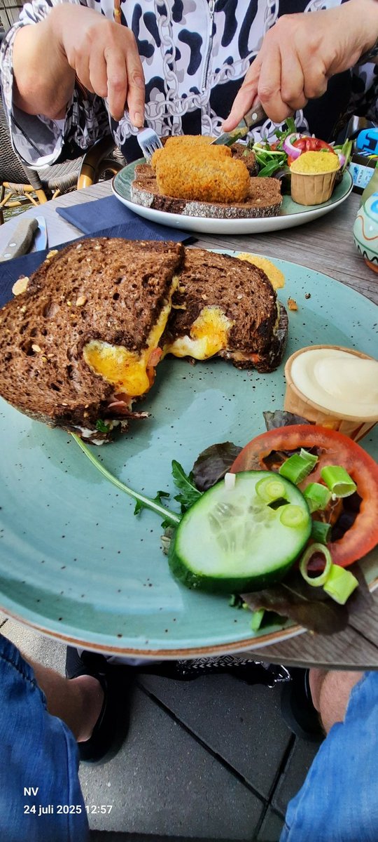 Dagje leiden ,De lunch 😋😋😋🍺🍺