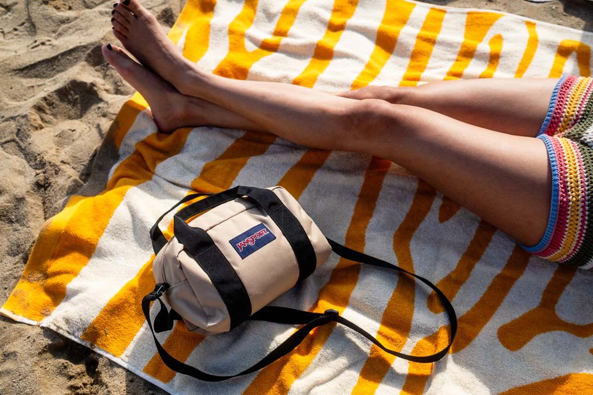 新品ジャンスポーツグッドバイヴスギアホウラー45 国内 2way ダッフルバッグ Amazon | [ジャンスポーツ] リュックサック グッドバイヴスギア