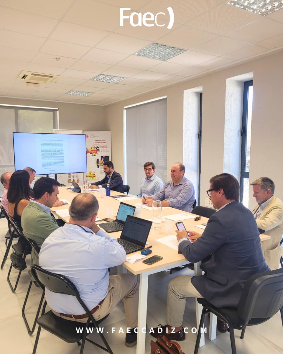 faeccadiz's tweet image. 𝗖𝗲𝗹𝗲𝗯𝗿𝗮𝗱𝗮 𝗹𝗮 𝗿𝗲𝘂𝗻𝗶𝗼́𝗻 𝗱𝗲 𝗹𝗮 𝗝𝘂𝗻𝘁𝗮 𝗥𝗲𝗰𝘁𝗼𝗿𝗮 𝗱𝗲 𝗹𝗮 𝗔𝘀𝗼𝗰𝗶𝗮𝗰𝗶𝗼́𝗻 𝗱𝗲 𝗣𝗿𝗼𝗺𝗼𝘁𝗼𝗿𝗲𝘀 𝗜𝗻𝗺𝗼𝗯𝗶𝗹𝗶𝗮𝗿𝗶𝗼𝘀 𝗱𝗲 𝗖𝗮́𝗱𝗶𝘇 (𝗔𝗦𝗣𝗥𝗜𝗖𝗔)
👉 Conoce todos los detalles: faeccadiz.com/celebrada-la-r…
#CreciendoJuntos