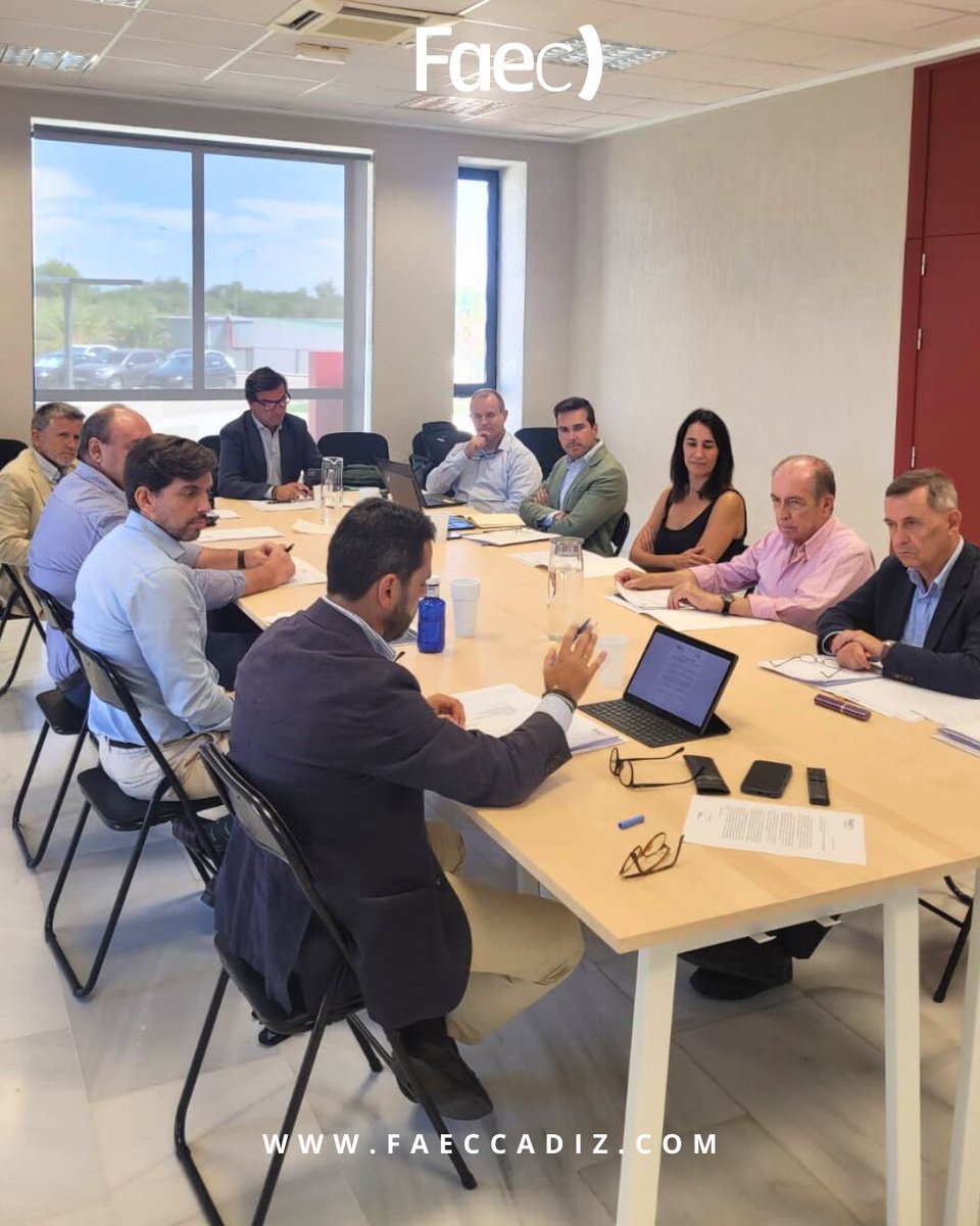 faeccadiz's tweet image. 𝗖𝗲𝗹𝗲𝗯𝗿𝗮𝗱𝗮 𝗹𝗮 𝗿𝗲𝘂𝗻𝗶𝗼́𝗻 𝗱𝗲 𝗹𝗮 𝗝𝘂𝗻𝘁𝗮 𝗥𝗲𝗰𝘁𝗼𝗿𝗮 𝗱𝗲 𝗹𝗮 𝗔𝘀𝗼𝗰𝗶𝗮𝗰𝗶𝗼́𝗻 𝗱𝗲 𝗣𝗿𝗼𝗺𝗼𝘁𝗼𝗿𝗲𝘀 𝗜𝗻𝗺𝗼𝗯𝗶𝗹𝗶𝗮𝗿𝗶𝗼𝘀 𝗱𝗲 𝗖𝗮́𝗱𝗶𝘇 (𝗔𝗦𝗣𝗥𝗜𝗖𝗔)
👉 Conoce todos los detalles: faeccadiz.com/celebrada-la-r…
#CreciendoJuntos