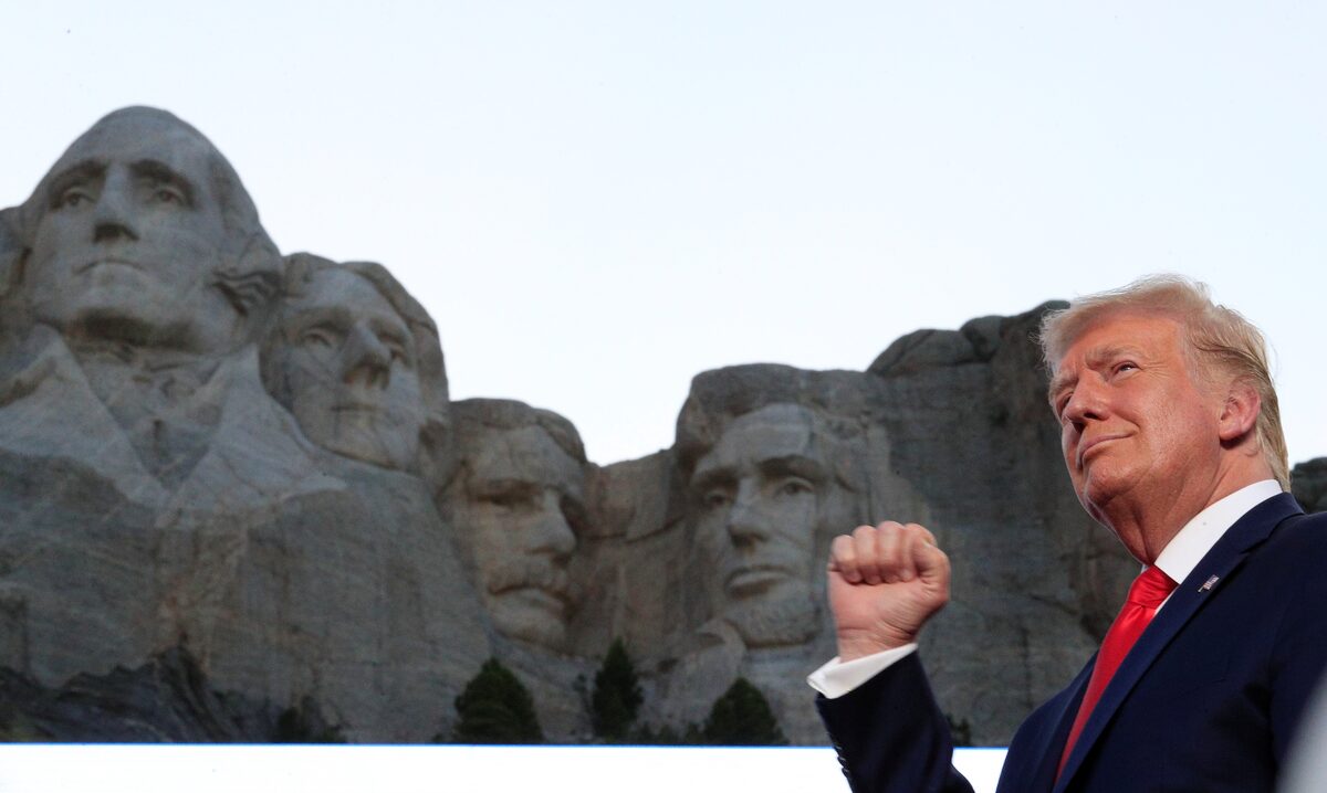 nh_maga603's tweet image. If Trump delivers on the criminals, we may be talking about Rushmore before his term ends, and it wouldn't surprise me if that is pulled off using AI.
The times we are living in are bananas.
