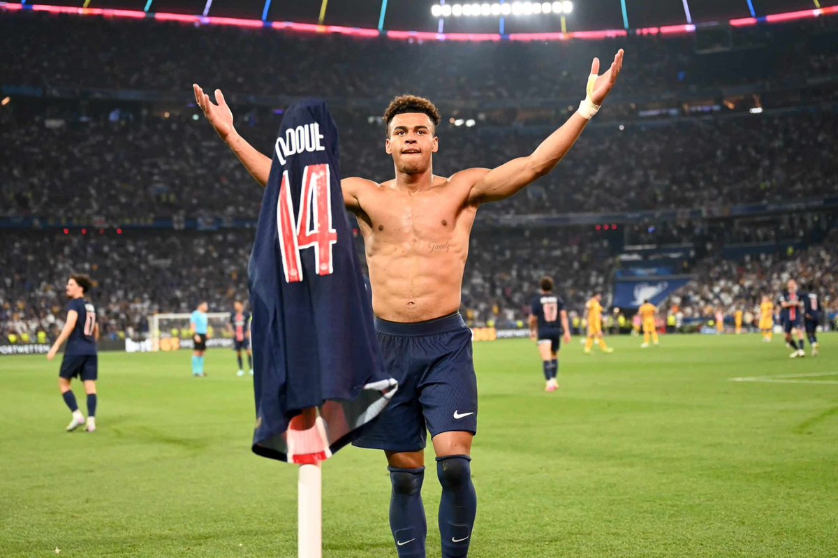lasource75006's tweet image. 🚨La mission est simple, faire terminer Désiré Doué à la première place du Golden Boy Web 2025 👀
Lien pour voter ici : tuttosport.com/sondaggi/calci…