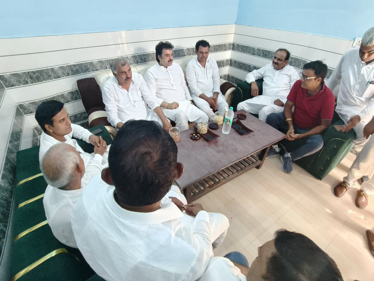 Kuldeep Bishnoi (@bishnoikuldeep) on Twitter photo 4. рдЖрдЬ рд░рд╛рд╡рддрдЦреЗрдбрд╝рд╛ рдореЗрдВ рдкреНрд░рд╛рдЪреАрди рд╢реНрд░реА рд╕рд╛рдерд░реА рдордВрджрд┐рд░ рдореЗрдВ рд╕рд╛рд╡рди рдорд╛рд╕ рдХреА рд╣рд░рд┐рдпрд╛рд▓реА рдЕрдорд╛рд╡рд╕реНрдпрд╛ рдкрд░ рд╡рд┐рд╢рд╛рд▓ рдореЗрд▓реЗ рдореЗрдВ рдЕрдЦрд┐рд▓ рднрд╛рд░рддреАрдп рдмрд┐рд╢реНрдиреЛрдИ рдорд╣рд╛рд╕рднрд╛ рдХреЗ рд░рд╛рд╖реНрдЯреНрд░реАрдп рдЕрдзреНрдпрдХреНрд╖ рд╢реНрд░реА рд╣реБрдХрдорд╛рд░рд╛рдо рдЬреА, рд╡рд┐рдзрд╛рдпрдХ рднрд╛рдИ рд░рдгрдзреАрд░ рдкрдирд┐рд╣рд╛рд░ рдЬреА, рд╢реНрд░реА рд╕реБрднрд╛рд╖ рдЬреА, рд╢реНрд░реА рдЬрдЧрджреАрд╢ рдХрдбрд╝рд╡рд╛рд╕рд░рд╛ рдЬреА рд╕рд╣рд┐рдд рдЕрдиреНрдп рдЧрдгрдорд╛рдиреНрдпреЛрдВ рдХреЗ рд╕рд╛рде рд╢рд┐рд░рдХрдд рдХреАред рдЧрд╛рдВрд╡ рдореЗрдВ рдЧреБрд░реВ 4. рдЖрдЬ рд░рд╛рд╡рддрдЦреЗрдбрд╝рд╛ рдореЗрдВ рдкреНрд░рд╛рдЪреАрди рд╢реНрд░реА рд╕рд╛рдерд░реА рдордВрджрд┐рд░ рдореЗрдВ рд╕рд╛рд╡рди рдорд╛рд╕ рдХреА рд╣рд░рд┐рдпрд╛рд▓реА рдЕрдорд╛рд╡рд╕реНрдпрд╛ рдкрд░ рд╡рд┐рд╢рд╛рд▓ рдореЗрд▓реЗ рдореЗрдВ рдЕрдЦрд┐рд▓ рднрд╛рд░рддреАрдп рдмрд┐рд╢реНрдиреЛрдИ рдорд╣рд╛рд╕рднрд╛ рдХреЗ рд░рд╛рд╖реНрдЯреНрд░реАрдп рдЕрдзреНрдпрдХреНрд╖ рд╢реНрд░реА рд╣реБрдХрдорд╛рд░рд╛рдо рдЬреА, рд╡рд┐рдзрд╛рдпрдХ рднрд╛рдИ рд░рдгрдзреАрд░ рдкрдирд┐рд╣рд╛рд░ рдЬреА, рд╢реНрд░реА рд╕реБрднрд╛рд╖ рдЬреА, рд╢реНрд░реА рдЬрдЧрджреАрд╢ рдХрдбрд╝рд╡рд╛рд╕рд░рд╛ рдЬреА рд╕рд╣рд┐рдд рдЕрдиреНрдп рдЧрдгрдорд╛рдиреНрдпреЛрдВ рдХреЗ рд╕рд╛рде рд╢рд┐рд░рдХрдд рдХреАред рдЧрд╛рдВрд╡ рдореЗрдВ рдЧреБрд░реВ