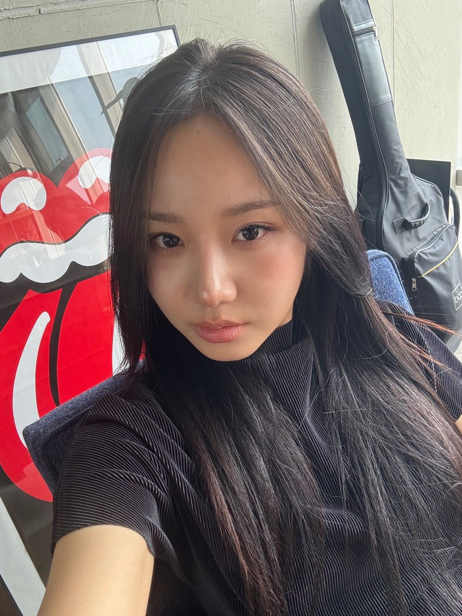 ppol0ve's tweet image. 최근어블룸보면 서로의추구미가 개뚜렷함