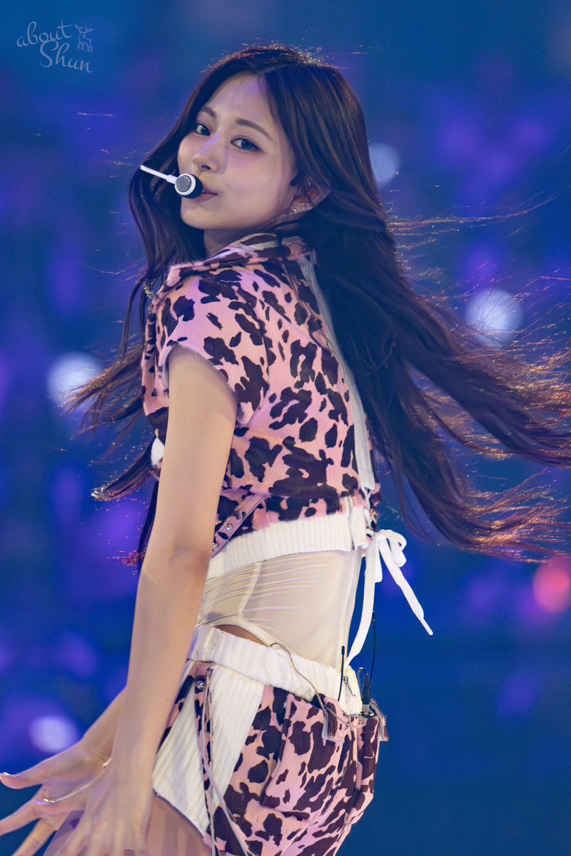 thinkaboutshun's tweet image. 250720
#TWICE #νΈμμ΄μ€
#TZUYU #μ―μ #εη #γγ¦γ£