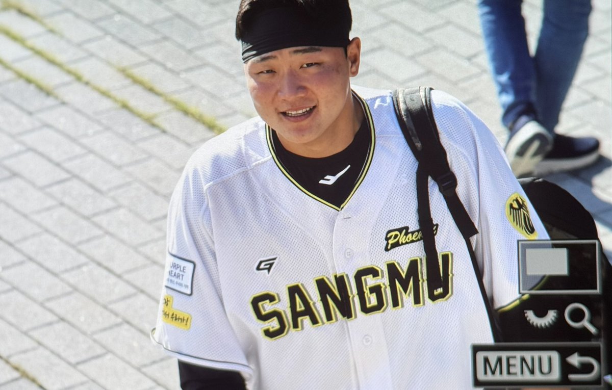 1999O717's tweet image. 익산에서만나여 ꉂꉂ(ᵔᗜᵔ*)