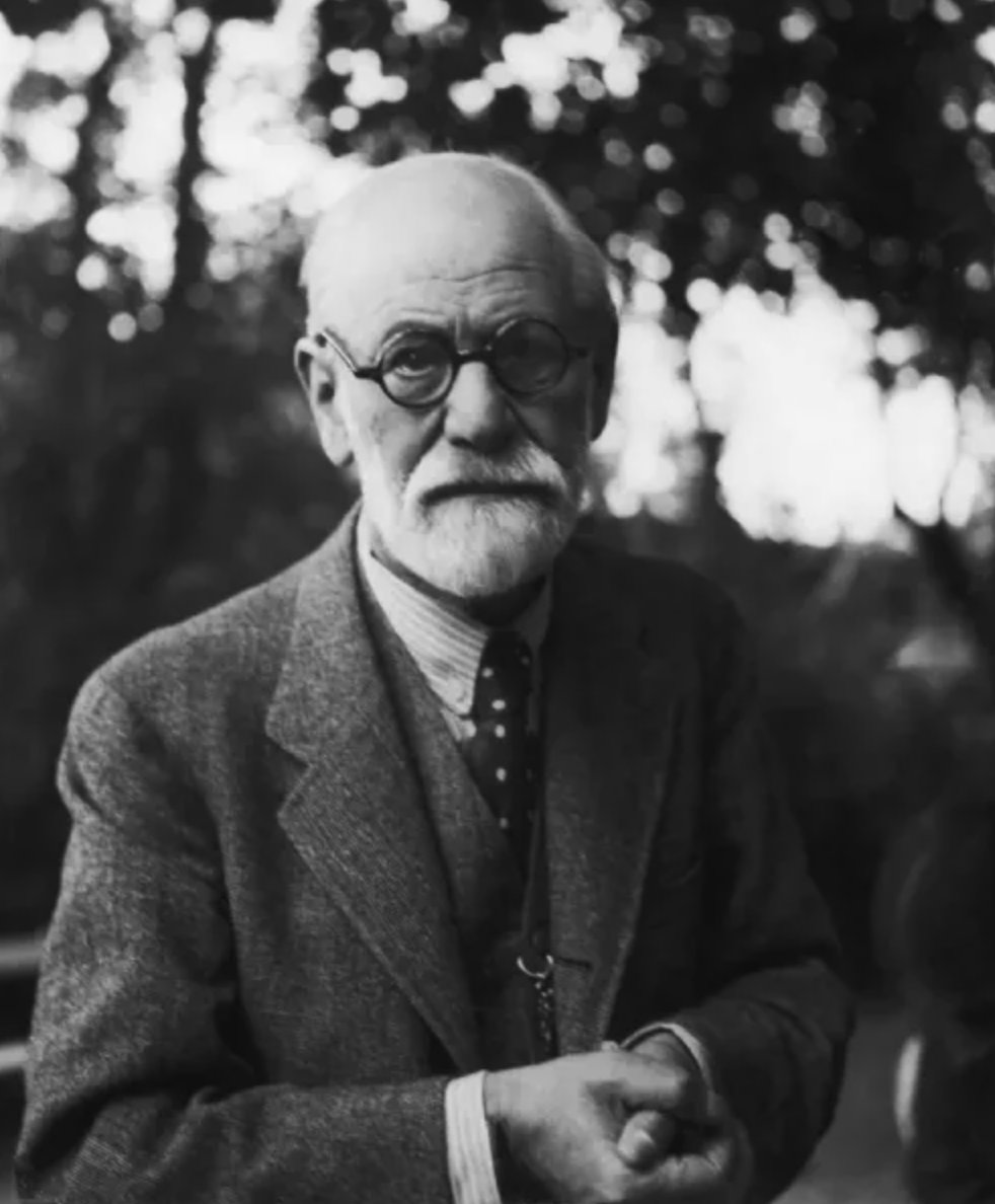TuttReal's tweet image. “I am very stubborn and very reckless and need great challenges; I have done a number of things which any sensible person would be bound to consider very rash, but this must continue to be my way of life: risking a lot, hoping a lot, working a lot. To average bourgeois common…
