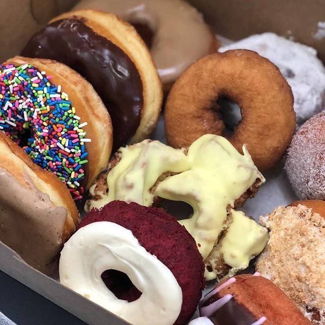 carolcoppie's tweet image. Good Thursday morning! It’s time to make the Donuts!☕️🍩