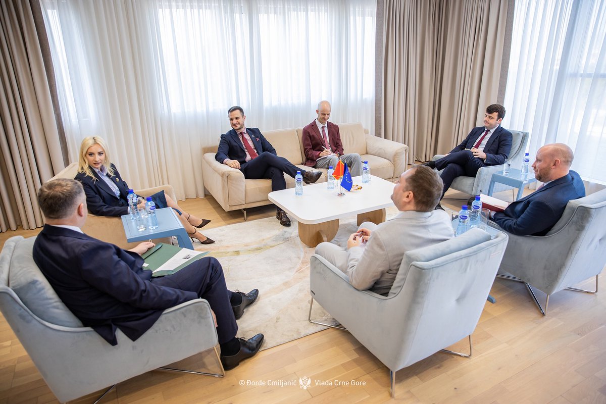 Maida Gorčević (@maidagorcevic) on Twitter photo Great exchange with my Irish counterpart <a href="/ThomasByrneTD/">Thomas Byrne</a> about Montenegro’s final push toward EU membership. 🇲🇪🤝🇮🇪
➡️Rule of law stays our top priority, and citizens may expect real progress.
➡️With Ireland set to chair the EU Council during a key phase, we plan to use that Great exchange with my Irish counterpart <a href="/ThomasByrneTD/">Thomas Byrne</a> about Montenegro’s final push toward EU membership. 🇲🇪🤝🇮🇪
➡️Rule of law stays our top priority, and citizens may expect real progress.
➡️With Ireland set to chair the EU Council during a key phase, we plan to use that