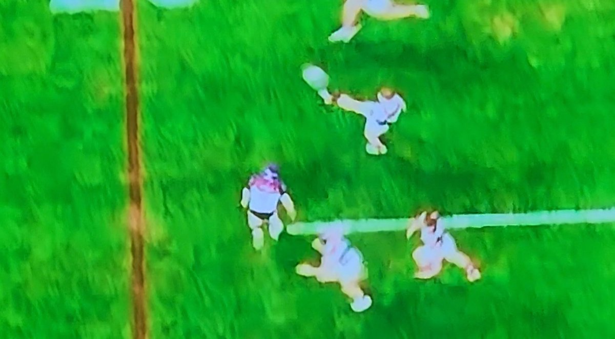 sszinglehead's tweet image. Seriously. WTAF #NRLRoostersStorm