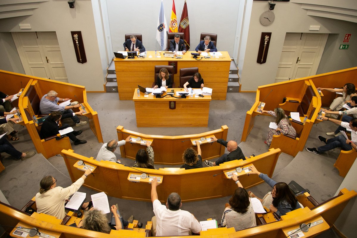 Depucoruna's tweet image. ✅ A @Depucoruna aproba novas axudas humanitarias para Ucraína.
💼 Sae adiante un convenio de 100.000 euros con AGA Ucrania para financiar material médico no Centro Rexional de Sangue de Odesa.
ℹ️ dacoruna.gal/novas/ficha-no…