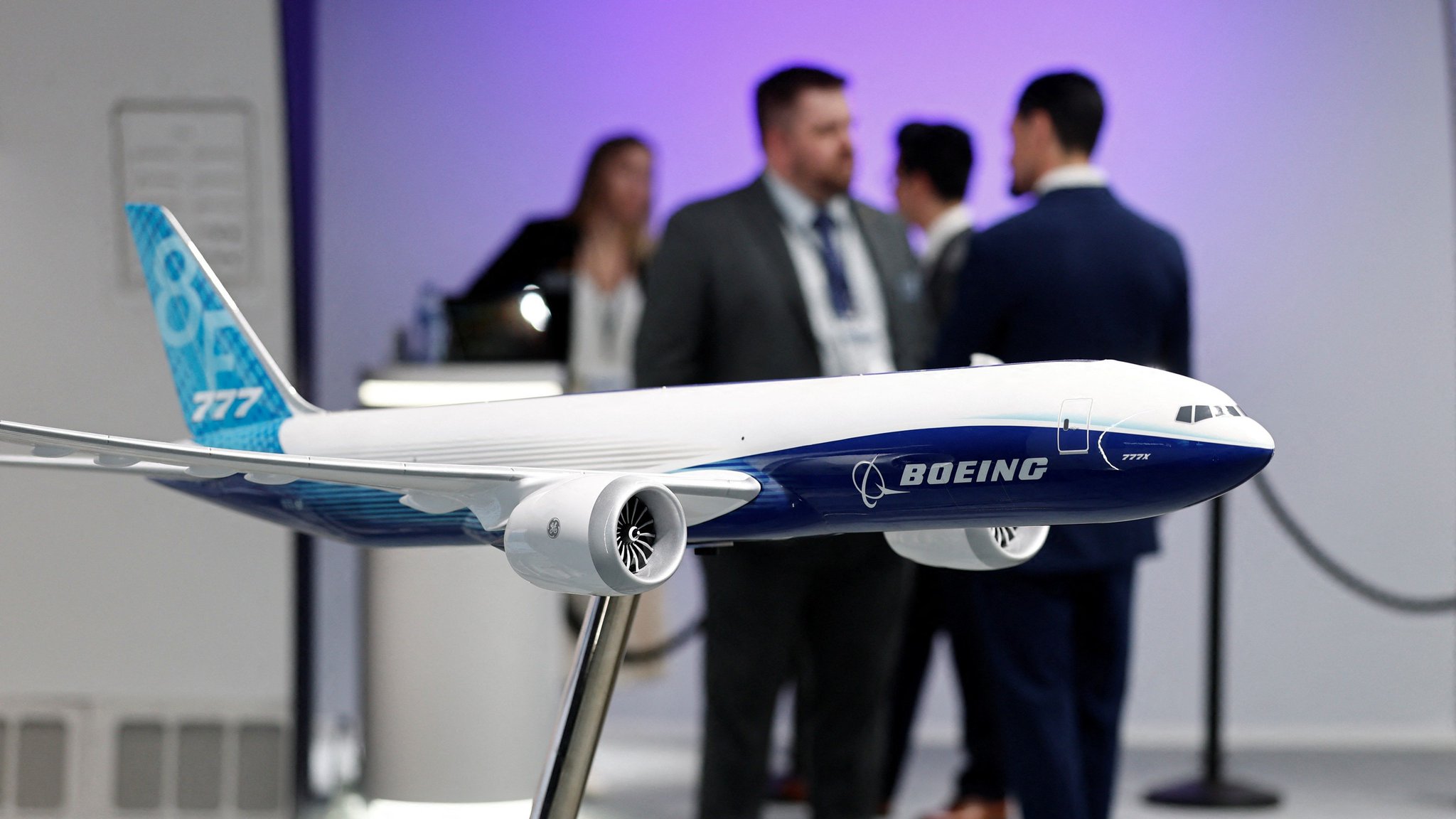 【希少品】『Higher』100 year's of Boeing 洋書 希少品】『Higher』100 years of Boeing 洋書