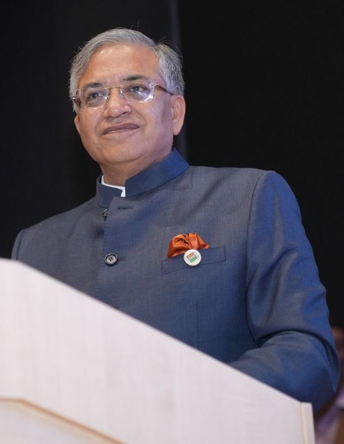 Aim of #BiharSIR: No eligible voter should be left out

✅ Lists of electors who have not filled forms, deceased &amp; perm. migrated shared with political parties on 20/7

✅ 99% electors covered

✅ Forms of 91.32% electors received &amp; digitised

Read more : eci.gov.in/eci-backend/pu…