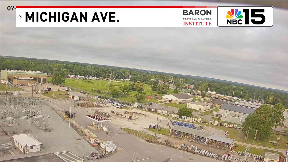 Kelly_WPMI's tweet image. Happy Thursday Gulf Coast! Here are our views this morning from Mobile & Fairhope, #Alabama & Pensacola, #Florida. Clouds to start with rain action set to ramp up to 80% late day @mynbc15 mynbc15.com/weather