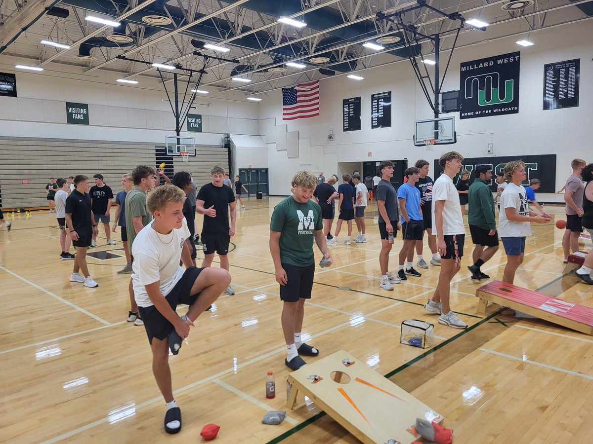 🏈 Huge success at the first-ever Millard West Football Summer "Yard Games" Night! THANK YOU to the Millard West Football Booster Club for keeping everyone fueled with food &amp; drinks! 💚 #TWH #BleedGreen