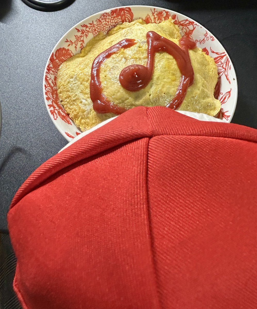CYANSTAR5's tweet image. オムライスを作ったらノト君が乱入してきた
(ノト君の大好物はオムライス)