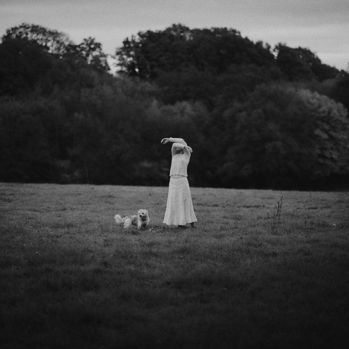 NEW MUSIC FRIDAY: 'On The Wing' by Yoshika Colwell

Kent singer-songwriter Yoshika Colwell covers influences from a wide-range of folk eras and genres on her quality debut LP.

<a href="/yoshikacolwell/">Yoshika Colwell</a>
<a href="/BlueFlowers/">Blue Flowers</a>
normanrecords.com/features/best-…