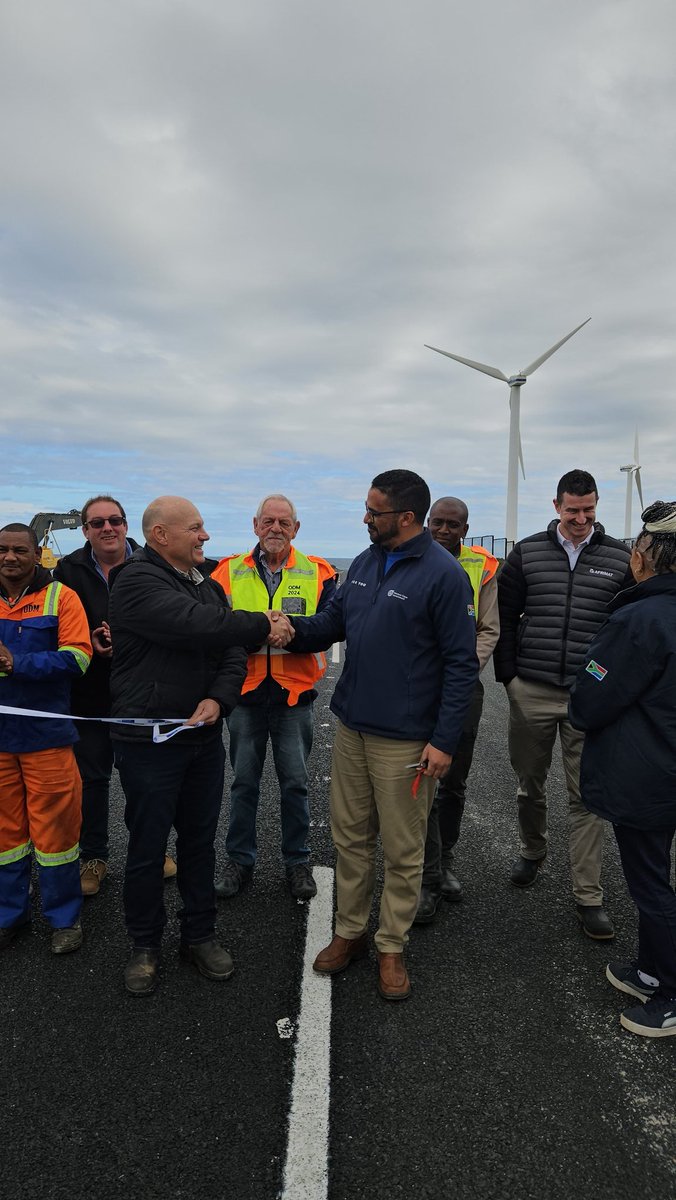 Min_TSimmers's tweet image. Very please to officially open the newly tarred Buffeljagsbaai road – a R70m upgrade that strengthens economic links and supports job creation in the Overberg.
#Infrastructure #ForYou