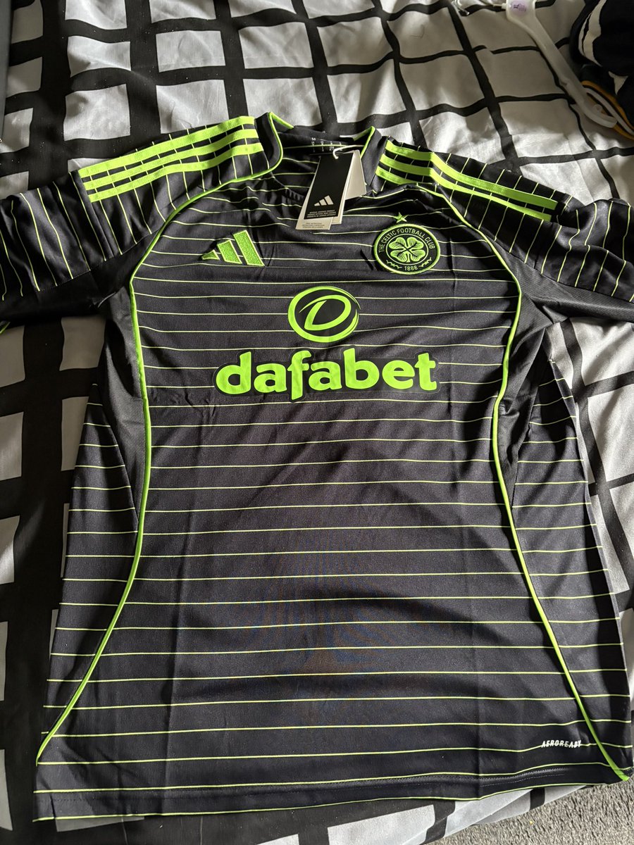 New anti hun armour is here!!😃🍀

Quite nifty this 1