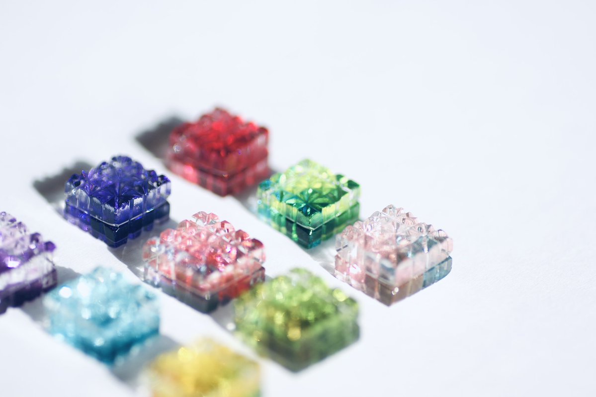 milleglass's tweet image. ここら辺も近々再販したいな💫

アンティークガラス×切子