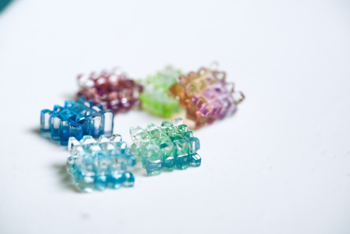 milleglass's tweet image. ここら辺も近々再販したいな💫

アンティークガラス×切子