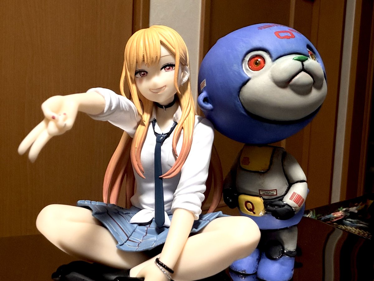 agohige44's tweet image. 赤いカラコン　ギャルとQちゃん
#PawPad #カワウソ #Qちゃん #アストロQ