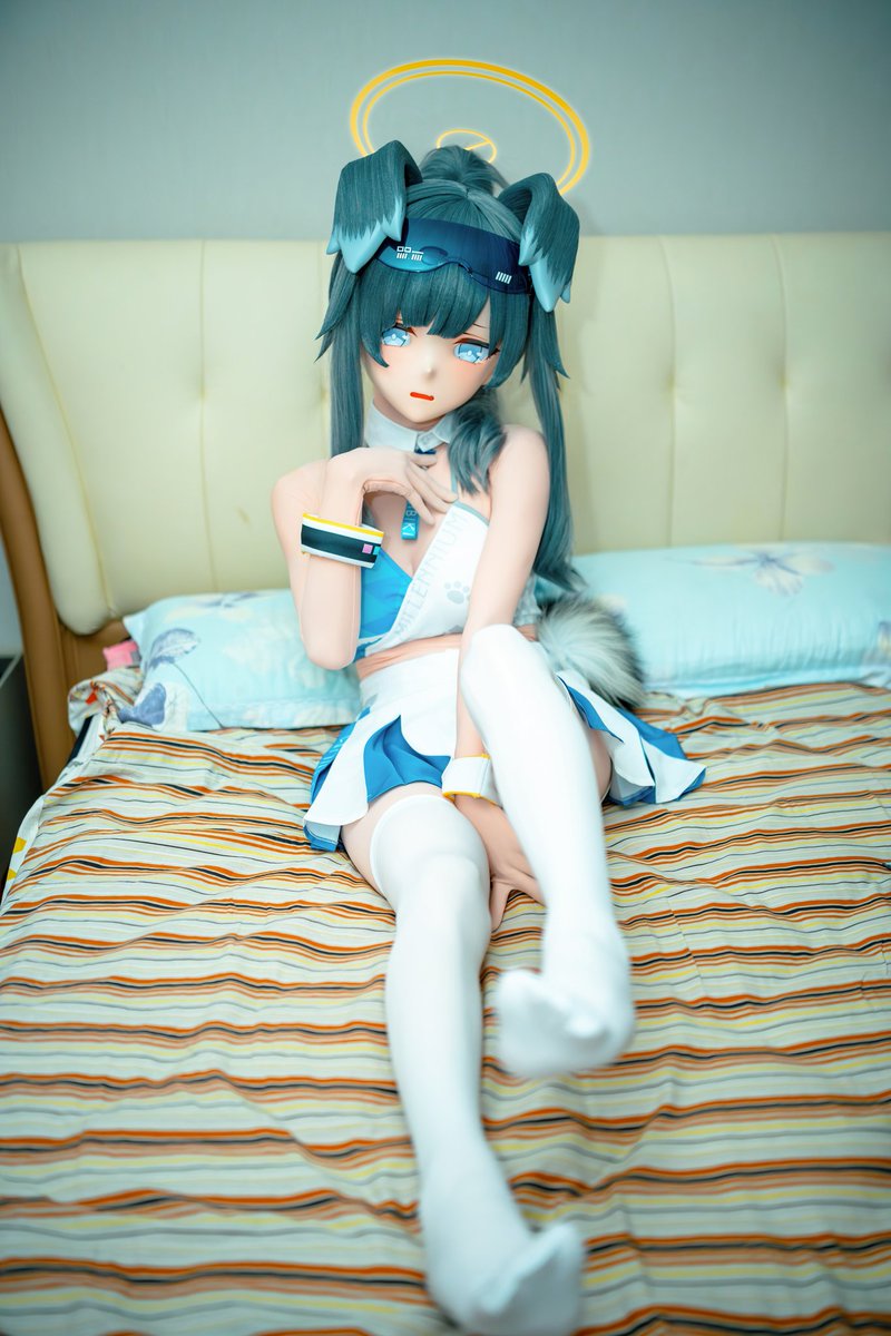🐶:<a href="/CAChokai_/">鳥海千鶴</a> 
#ヒビキ #ブルアカ #hibiki
#着ぐるみ #kigurumi #白丝