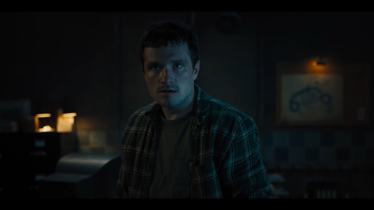 JonnyBlox's tweet image. New looks at Mike (Josh Hutcherson), Vanessa (Elizabeth Lail), and Abby (Piper Rubio) in ‘FIVE NIGHTS AT FREDDY&apos;S 2’!

#fnaf #fnafmovie #fivenightsatfreddys