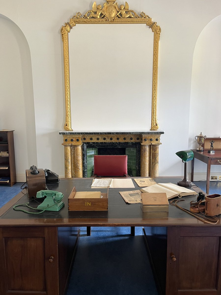 Al Murray - DKMS.ORG.UK 🇺🇦 (@almurray) on Twitter photo Bentley Priory. The big man's desk.
<a href="/WeHaveWaysPod/">WW2 Pod: We Have Ways of Making You Talk</a> <a href="/ww2headquarters/">WW2 Headquarters</a> Bentley Priory. The big man's desk.
<a href="/WeHaveWaysPod/">WW2 Pod: We Have Ways of Making You Talk</a> <a href="/ww2headquarters/">WW2 Headquarters</a>