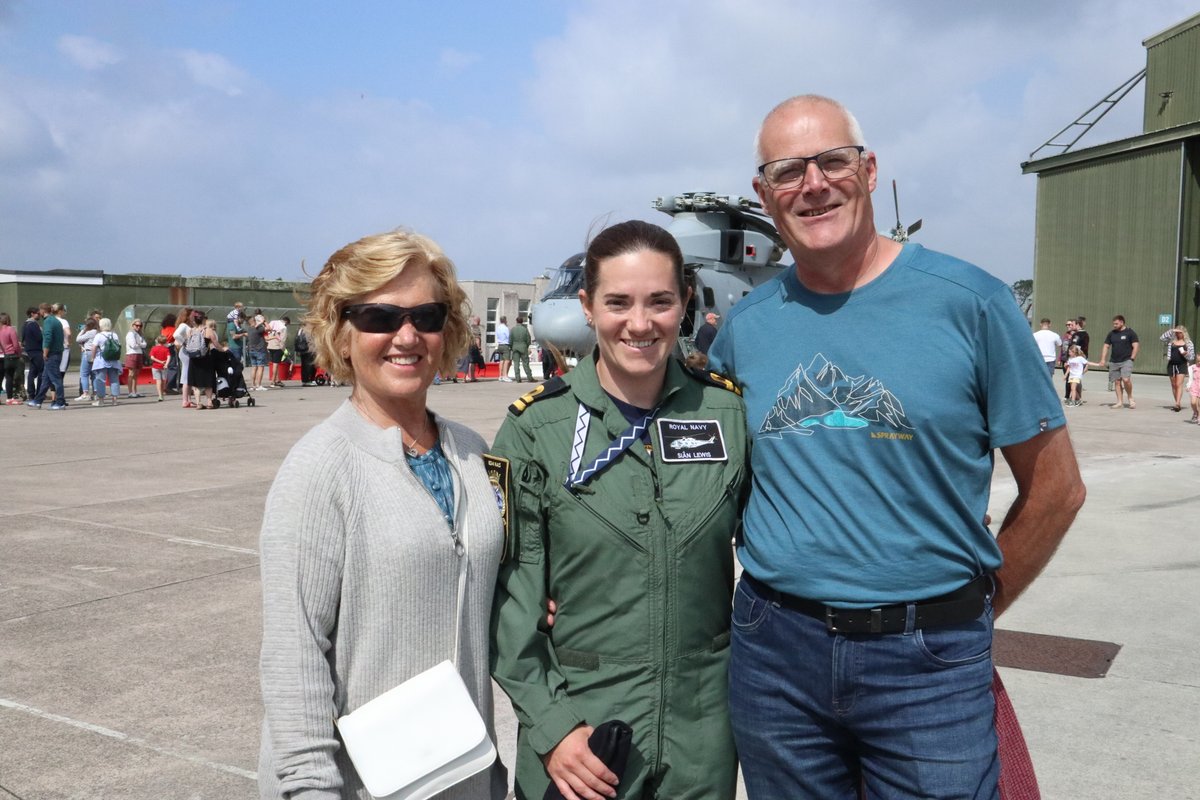 RNASCuldrose's tweet image. RNAS Culdrose said ‘thank you’ to our families today- opening its gates for an event hosted by naval air squadrons @820NAS & #814NAS. The importance of the support of our loved-ones cannot be overstated, especially for those with young children. #thankyou @RoyalNavy #TeamCuldrose