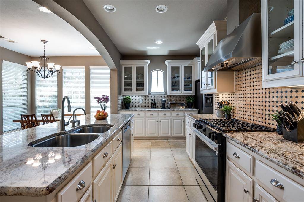 DaisyGreek's tweet image. New Listing Price: $574,990 
6312 Valley View Drive, Mckinney, TX 75071 is a fantastic property with 4 bedrooms and 3.0 bathrooms.
See more here: daisygreek.ondemanddfw.com/d8rcdp5p