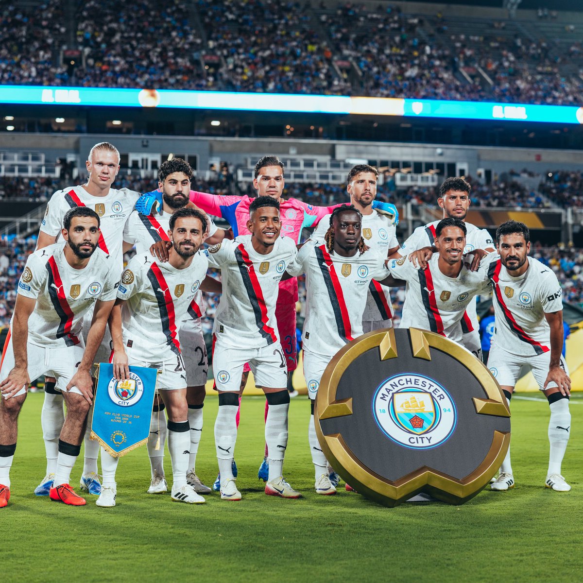 🚨 Man City's Puma deal jumps from £65m to £100m per year! 💰✅ (Source: <a href="/guardian_sport/">Guardian sport</a>)

#SportDm