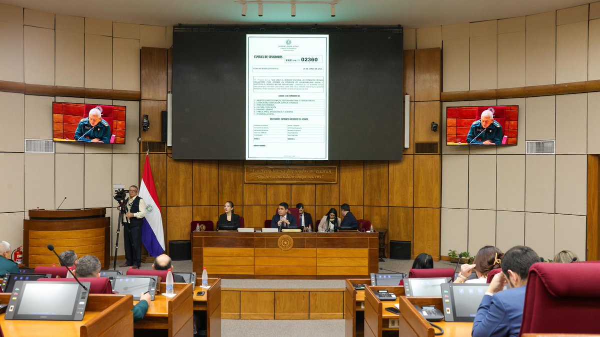 SenadoPy (@senadorespy) on Twitter photo Encabezada por el senador <a href="/edu_nakayama/">Edu Nakayama</a>, se realiza la mesa de trabajo convocada por la Comisión de Legislación, Codificación, Justicia y Trabajo <a href="/Legisla_senado/">Comisión de Legislación</a>, para tratar el Proyecto de Ley “Que crea el servicio nacional de formación técnica obligatoria para jóvenes en👇🏽 Encabezada por el senador <a href="/edu_nakayama/">Edu Nakayama</a>, se realiza la mesa de trabajo convocada por la Comisión de Legislación, Codificación, Justicia y Trabajo <a href="/Legisla_senado/">Comisión de Legislación</a>, para tratar el Proyecto de Ley “Que crea el servicio nacional de formación técnica obligatoria para jóvenes en👇🏽