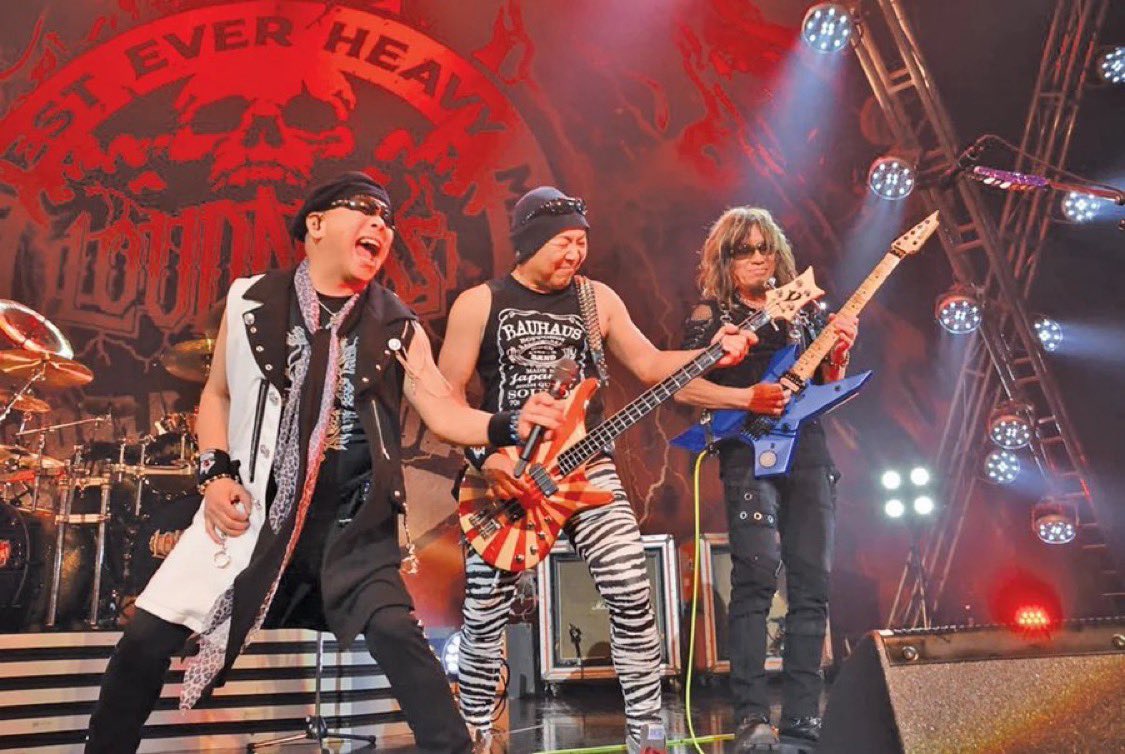 loudness228's tweet image. どんなバンドでも仕事でもね
1番難しいのは
同じメンバーで継続的に活動し続ける事
40年以上もの長きにわたり
一度の解散せずに作品を出し
世界中でLIVE活動し続けるLOUDNESS
そんなLOUDNESSを牽引してきた
Akira Takasaki
リスペクトしかありません