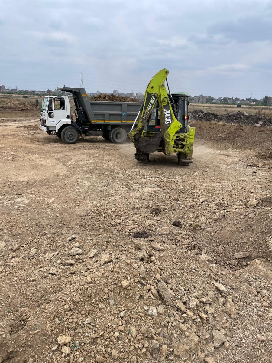 Estimating area &amp; volume of a depleted borrow pit is key for effective reclamation &amp; rehab planning. Engineers use volumetric analysis to determine how much material is needed for backfilling, reshaping, or safe closure—supporting cost estimation &amp; sustainable land restoration.