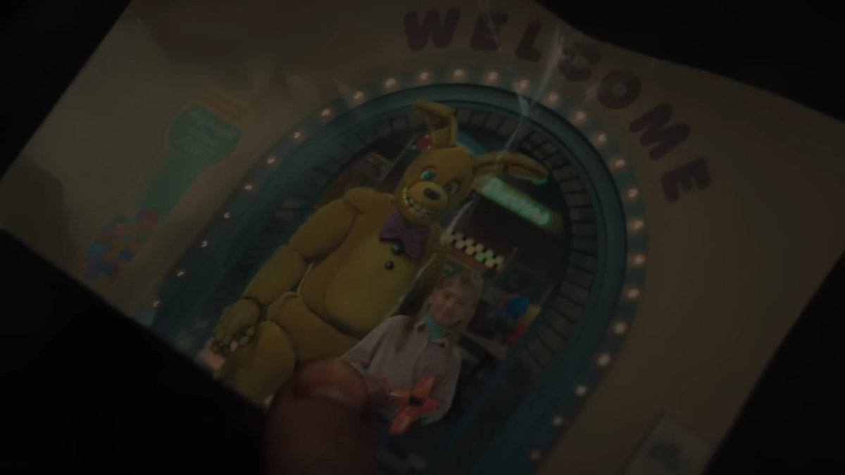 PunishedMonika's tweet image. THEY MADE THE FUCKING SUIT FOR THE FILM?!??!?? IT&apos;S THE UNDAMAGED SPRINGBONNIE SUIT!!!!!!!!

#FiveNightsAtFreddys2 #FNAF2 #FNAFMovie
